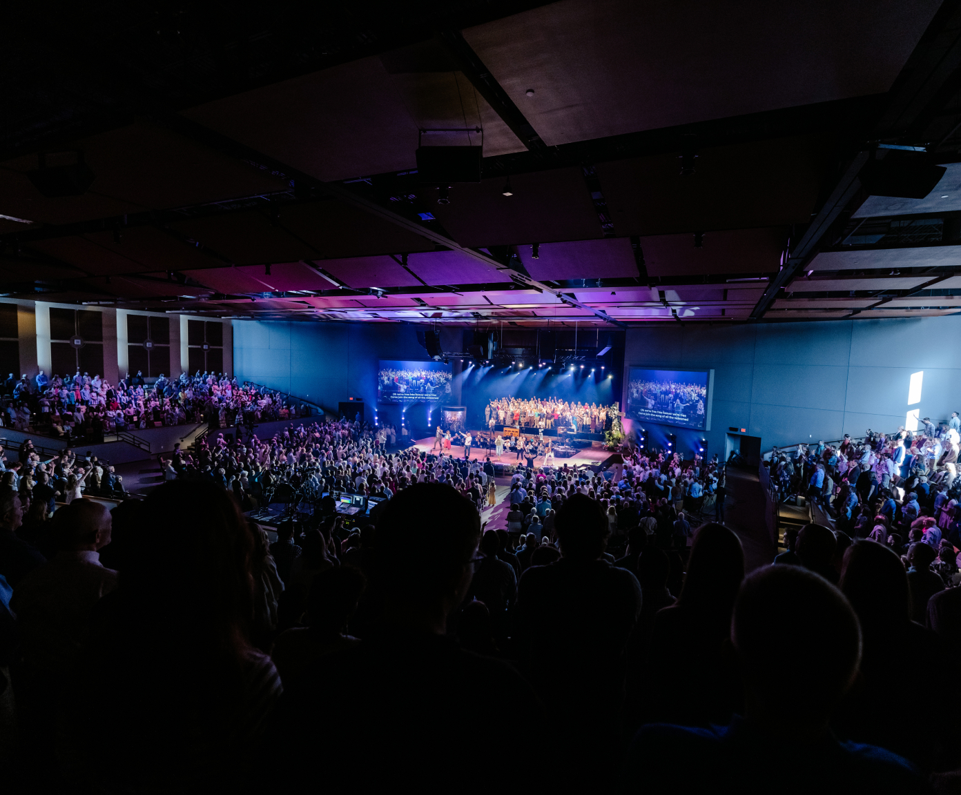 CA5B2ABA-C3D8-4DDD-9B98-2593E2C45199-1 College Park Church sanctuary